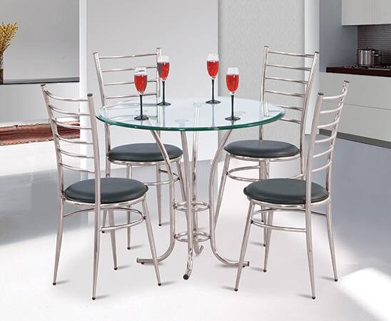 Damro plastic discount table and chairs