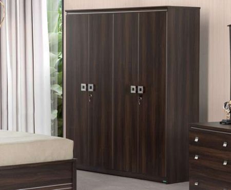 wardrobe-1-1-548x450